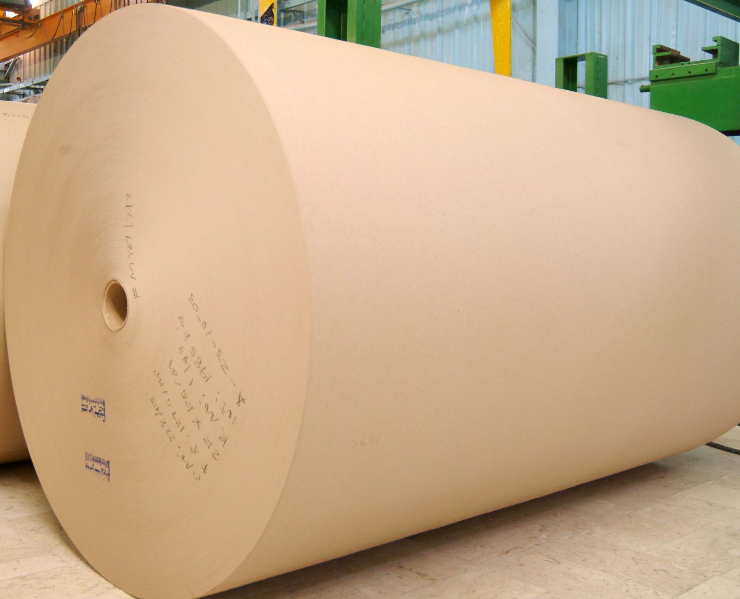 Brown Top Test liner - Gulf Paper Manufacturing Company - UAE